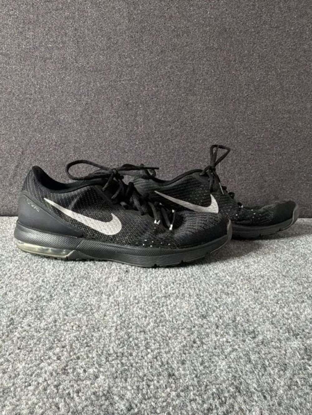 Nike Air Max Typha Training Shoes Black Metallic Silver 820198-008 Men's Size 9.